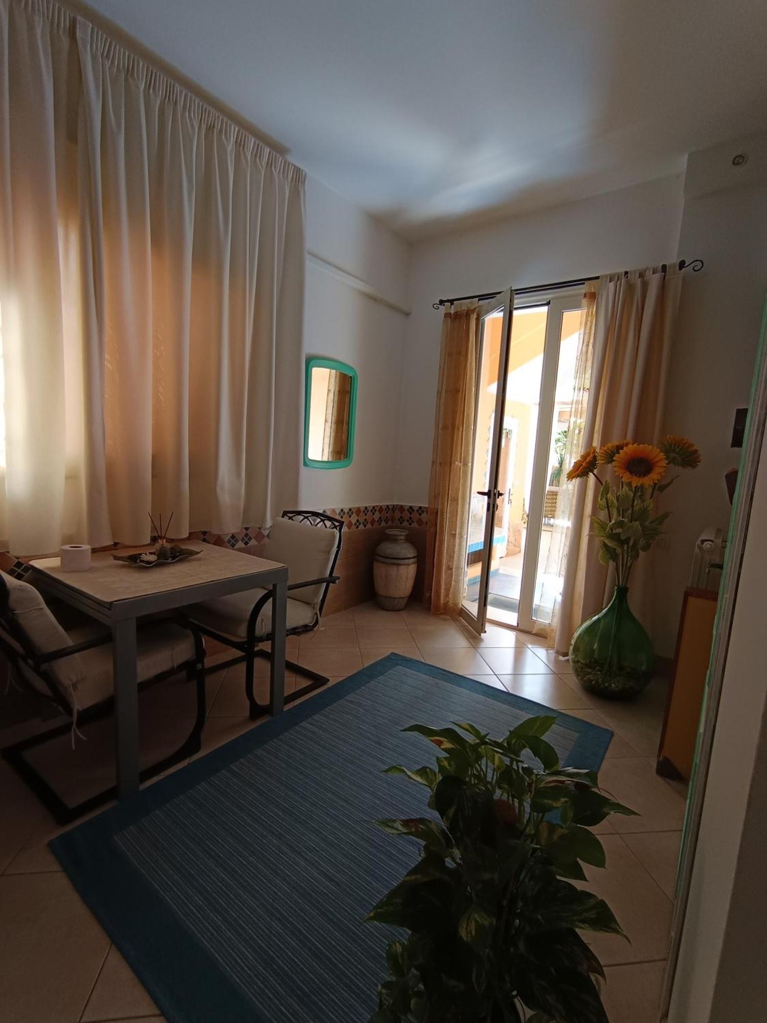 Domos Le Due Tuie Bed & Breakfast Piscinas Luaran gambar
