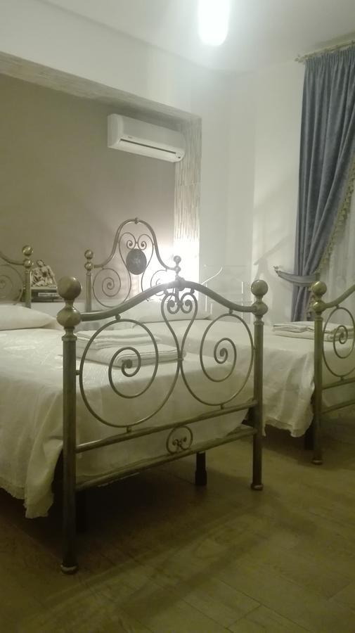 Domos Le Due Tuie Bed & Breakfast Piscinas Luaran gambar